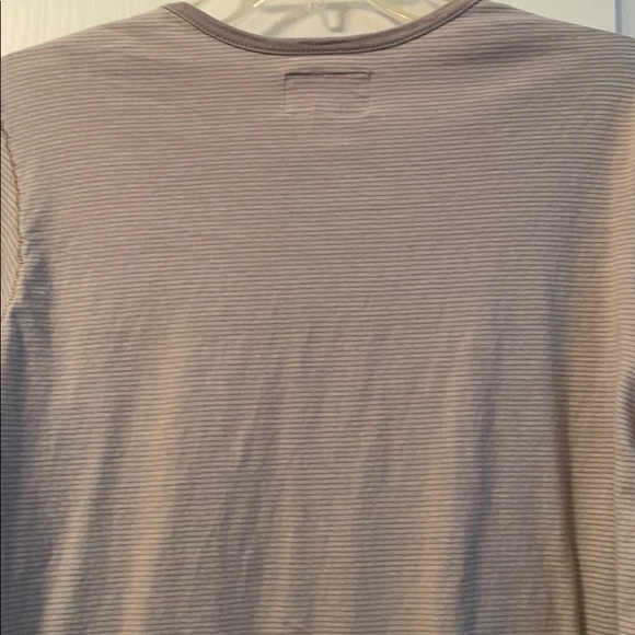 True Religion Cotton Henley. Size Medium. EUC - Picture 7 of 11
